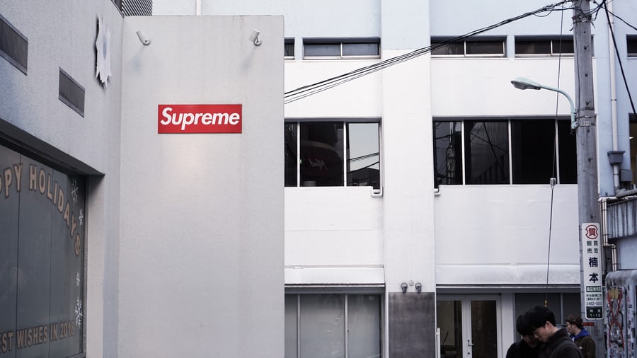 UPDATED: Supreme is Not Collaborating with Samsung or Coming to China, a “Counterfeit Organization” Is