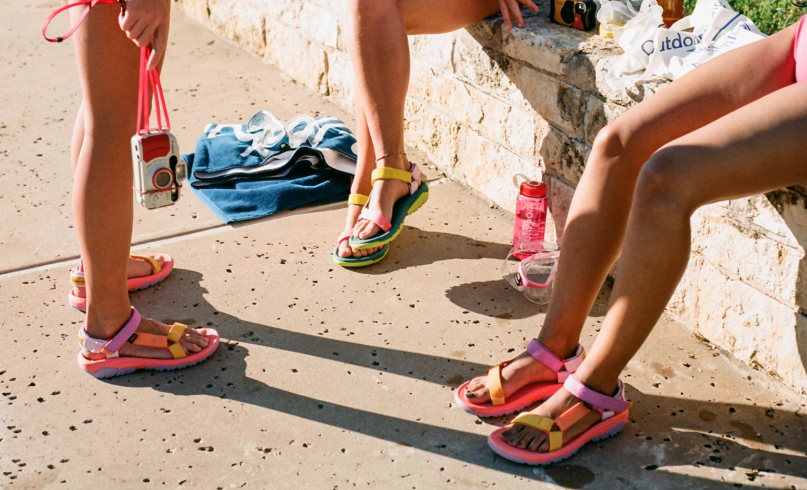 tevas for hiking reddit
