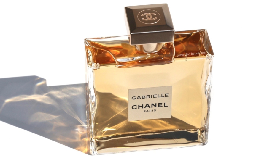 Chanel Nº5: la historia detrás del clásico perfume - BBC News Mundo