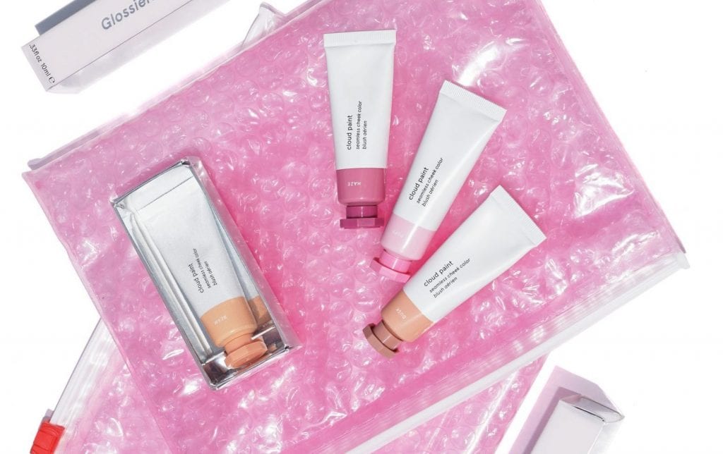 As Glossier’s Pink Pouch Proceeds in the Trademark Registration Process, Lookalike Packaging Emerges