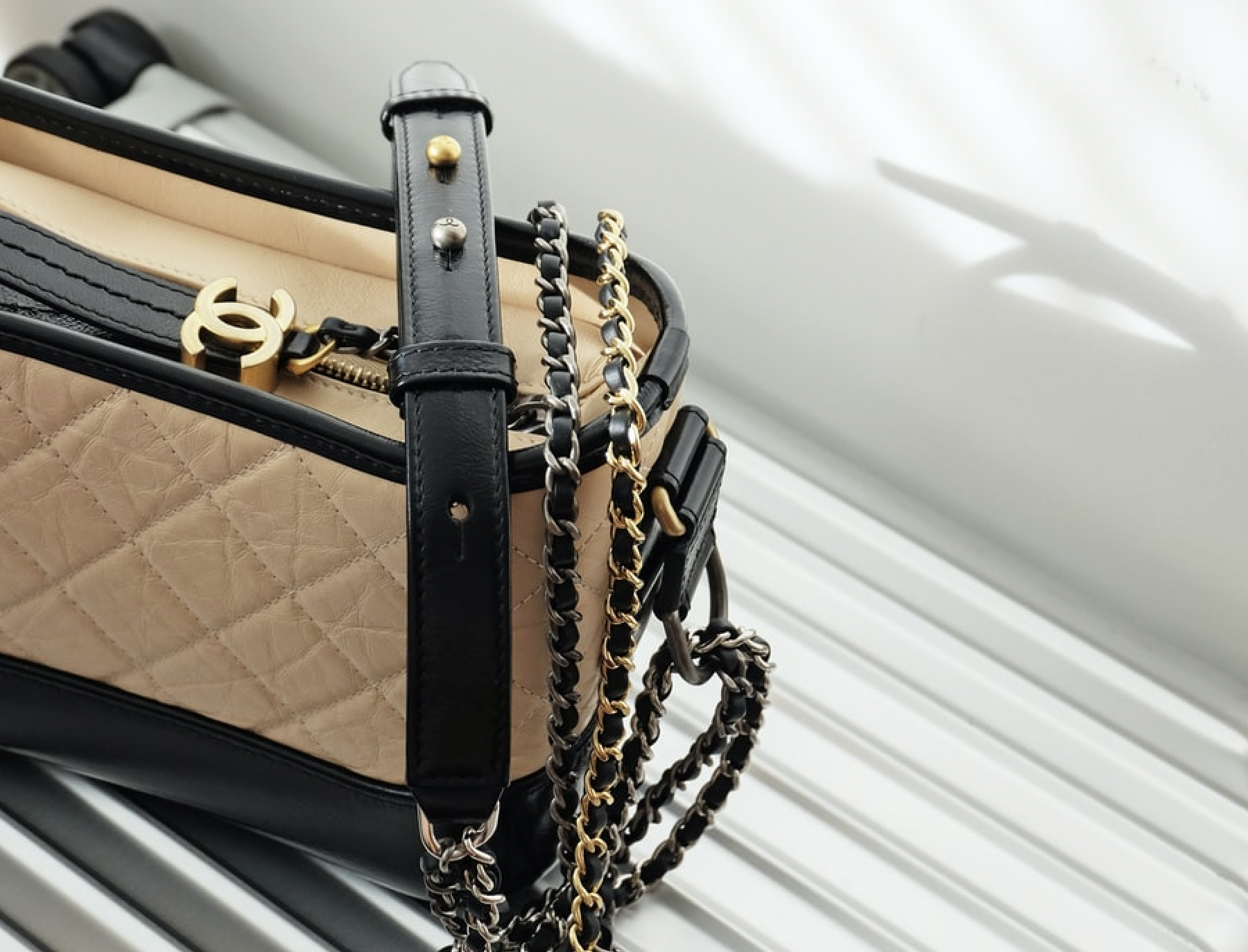 chanel classic flap crossbody bag