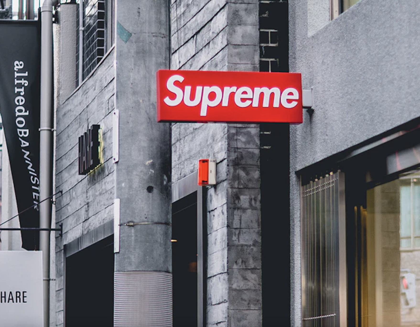 From Legal Fakes to Hijacking a Brand: Has the Supreme Vs Supreme Italia  Feud Finally Come to an End? - Irenebrination: Notes on Architecture, Art,  Fashion, Fashion Law, Science & Technology