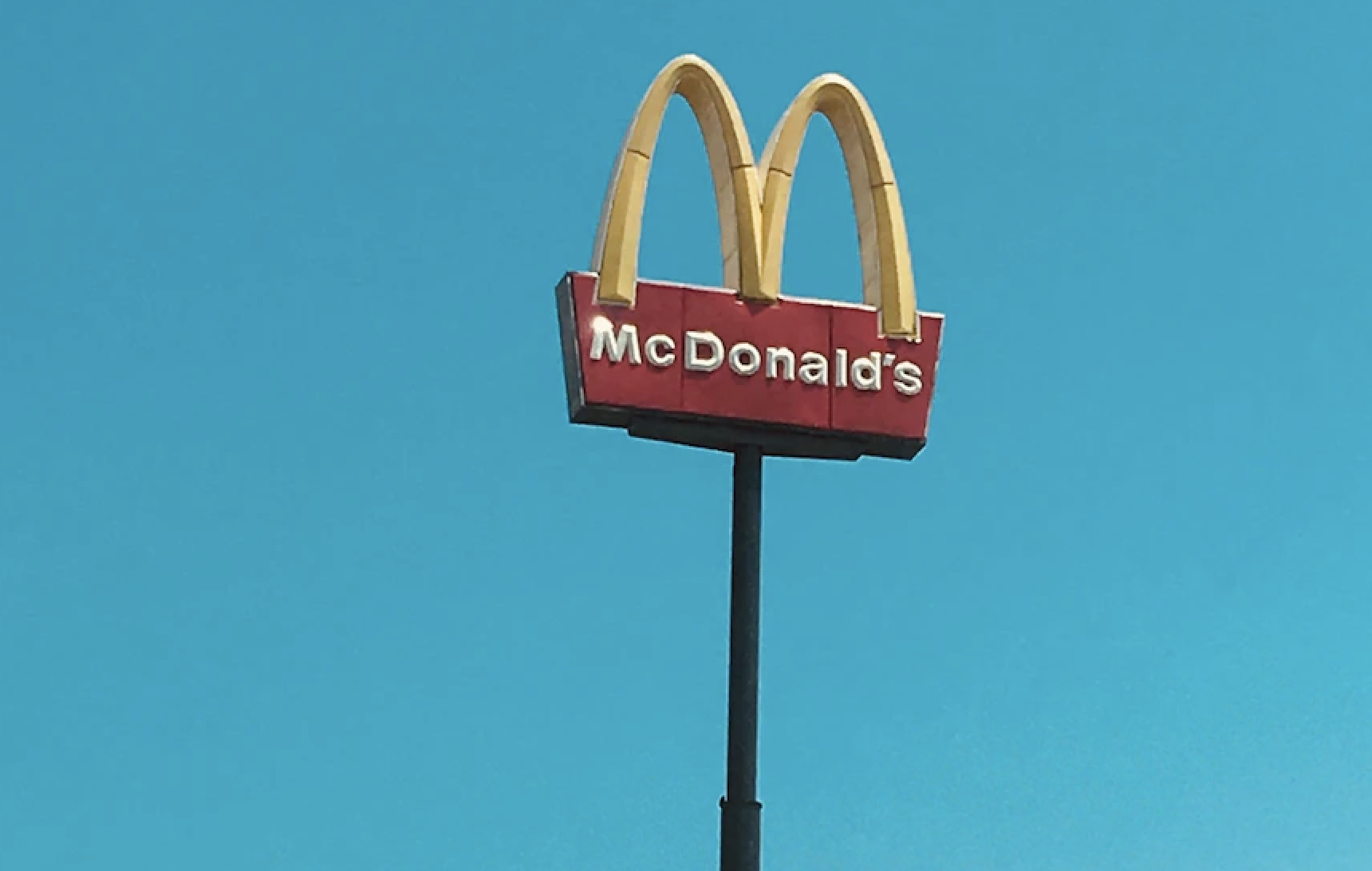 McDonald's arches sign