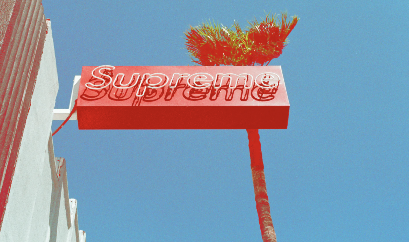 Supreme Sign