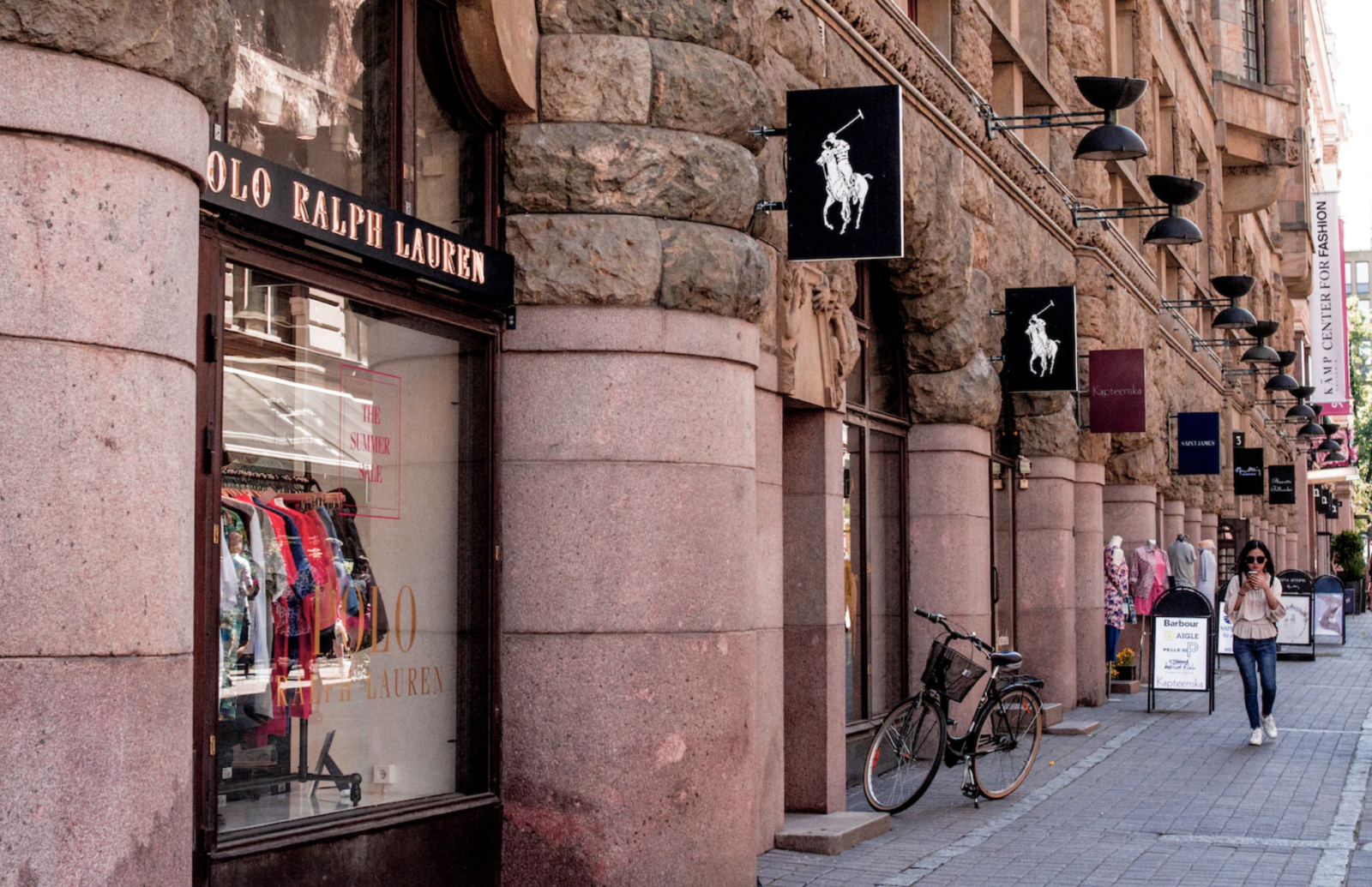 The outside of a Ralph Lauren store